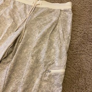 Athleta joggers - off-white animal print size 12 like new